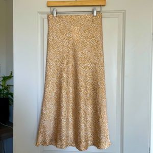 Shop Stevie MIDI Skirt